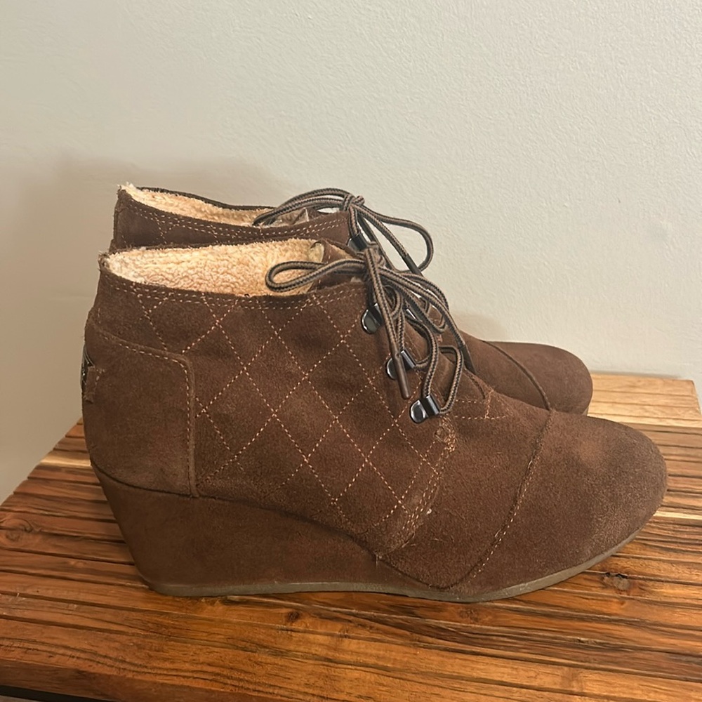 TOMS Suede Desert Wedge Bootie Chocolate Brown